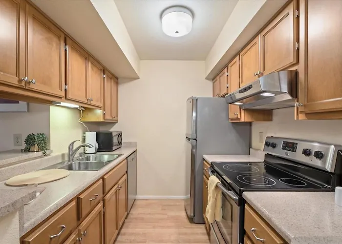 Cozy 1br With Gym, Pool And Hot Tub Access *